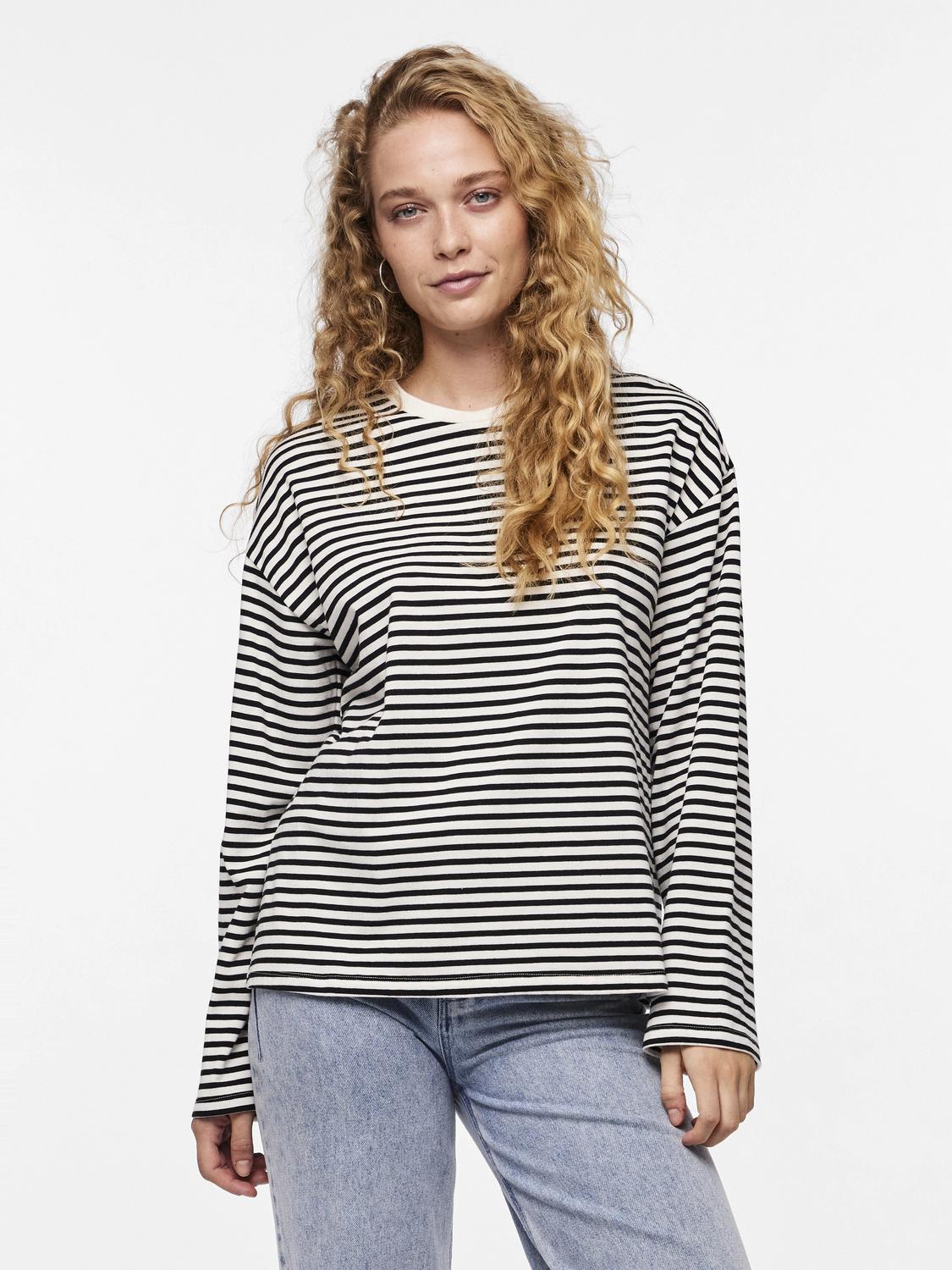 PCSADIE T-Shirt - Sort/hvid